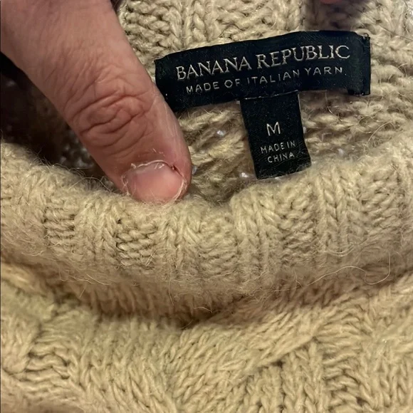 Banana Republic Cream Cowl Neck Sweater - Picture 2 of 2